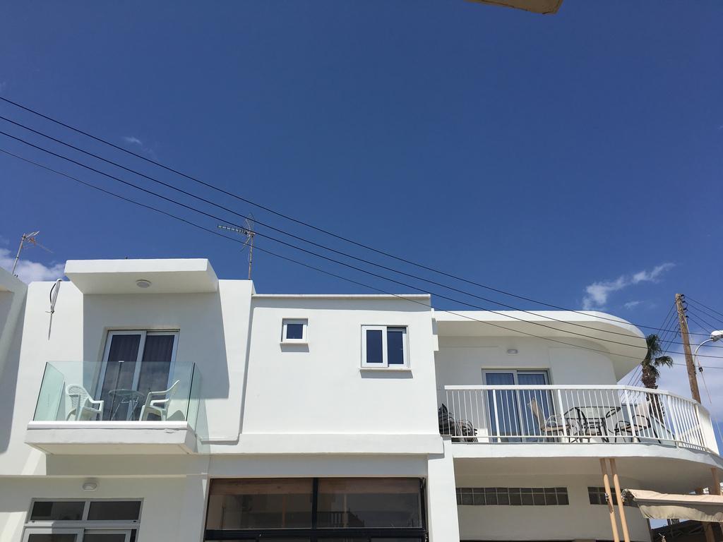 Cross Road Apartment Ayia Napa Ngoại thất bức ảnh